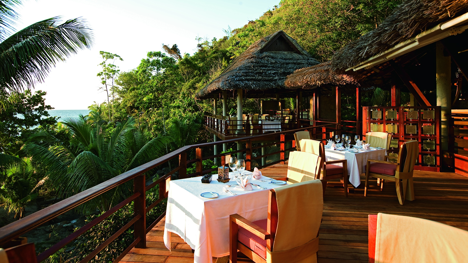 Indian ocean, Seychelles, Constance lemuria resort, Legend Restaurant
