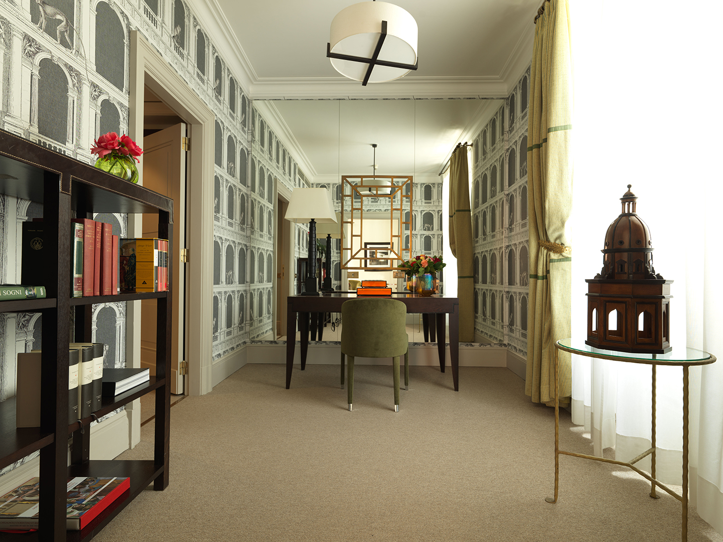 Europe, Italy, Rome, Hotel de Russie - A Rocco Forte Hotel, Executive suite