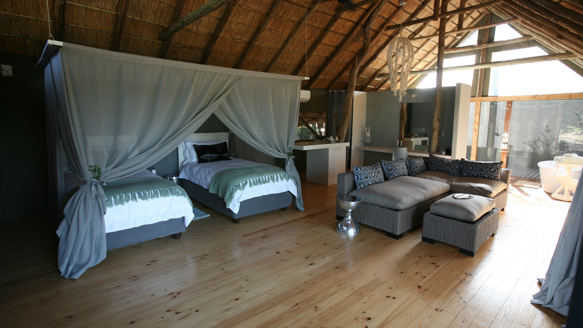  Africa, Zimbabwe, Victoria Falls River Lodge, Twin tent