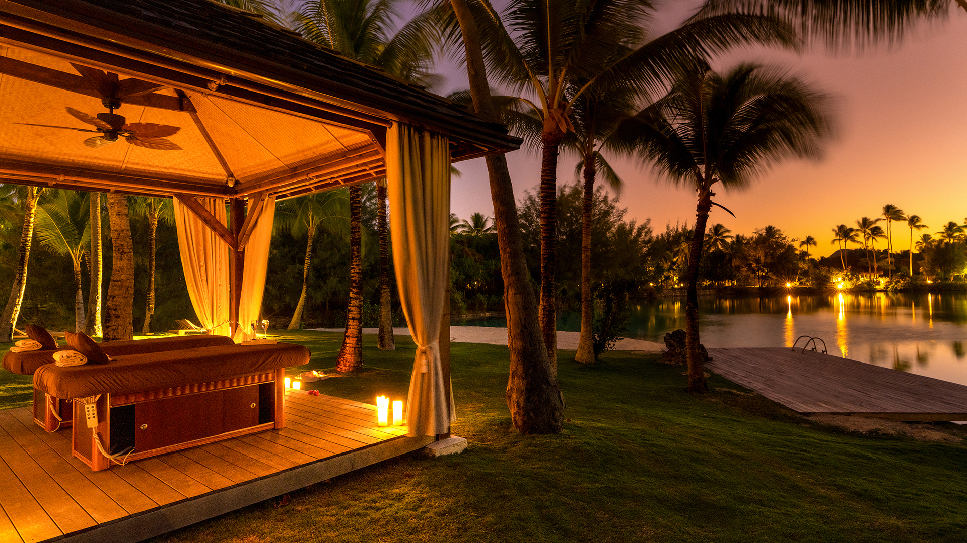 Worldwide, French Polynesia, St Regis Bora Bora, Idirium Spa Cabana