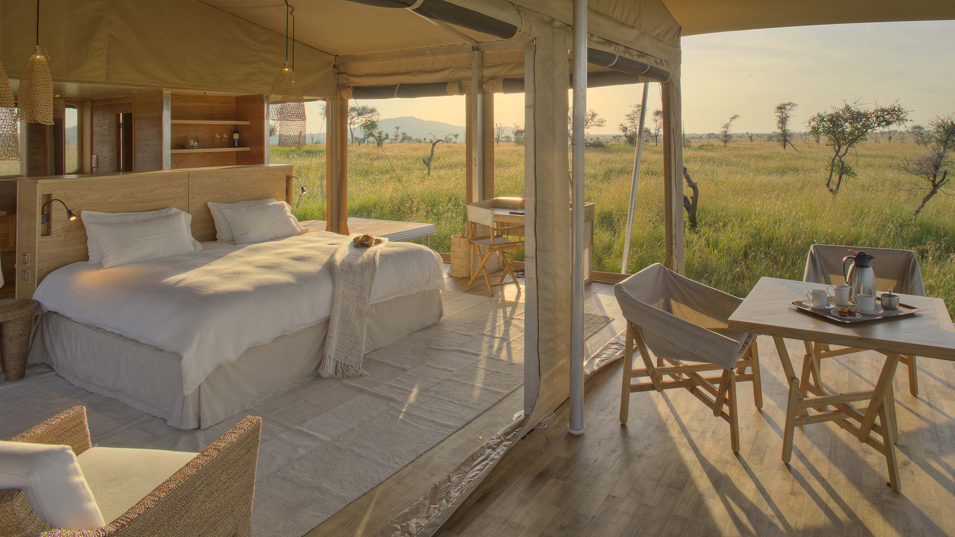  Africa, Tanzania, Roving Bushtops, Tent Interior