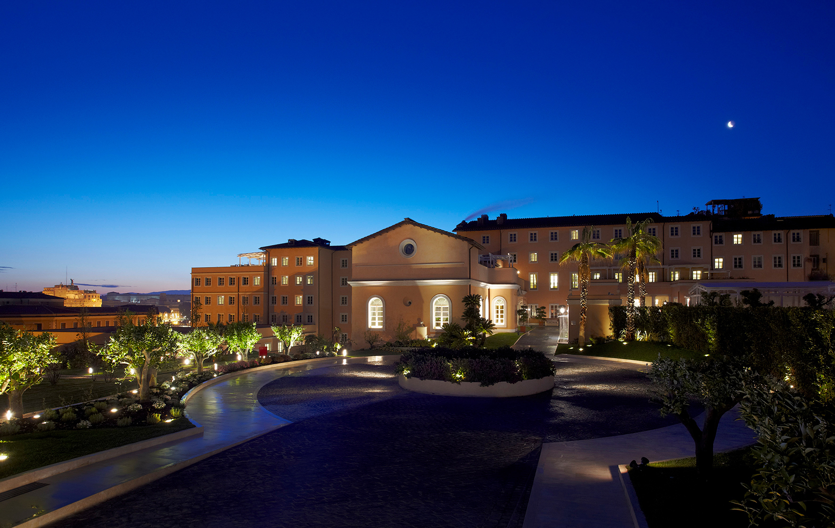 Europe, Italy, Rome, Gran Meliá Rome Villa Agrippina, Exterior at night