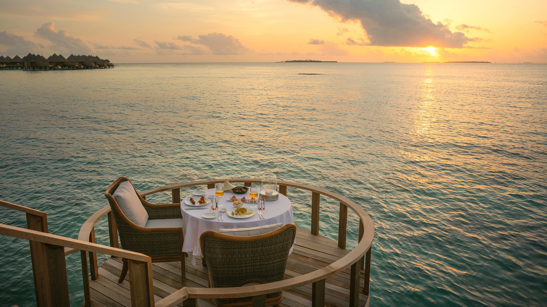 Indian Ocean, Maldives, The Nautilus, Overwater Dinner