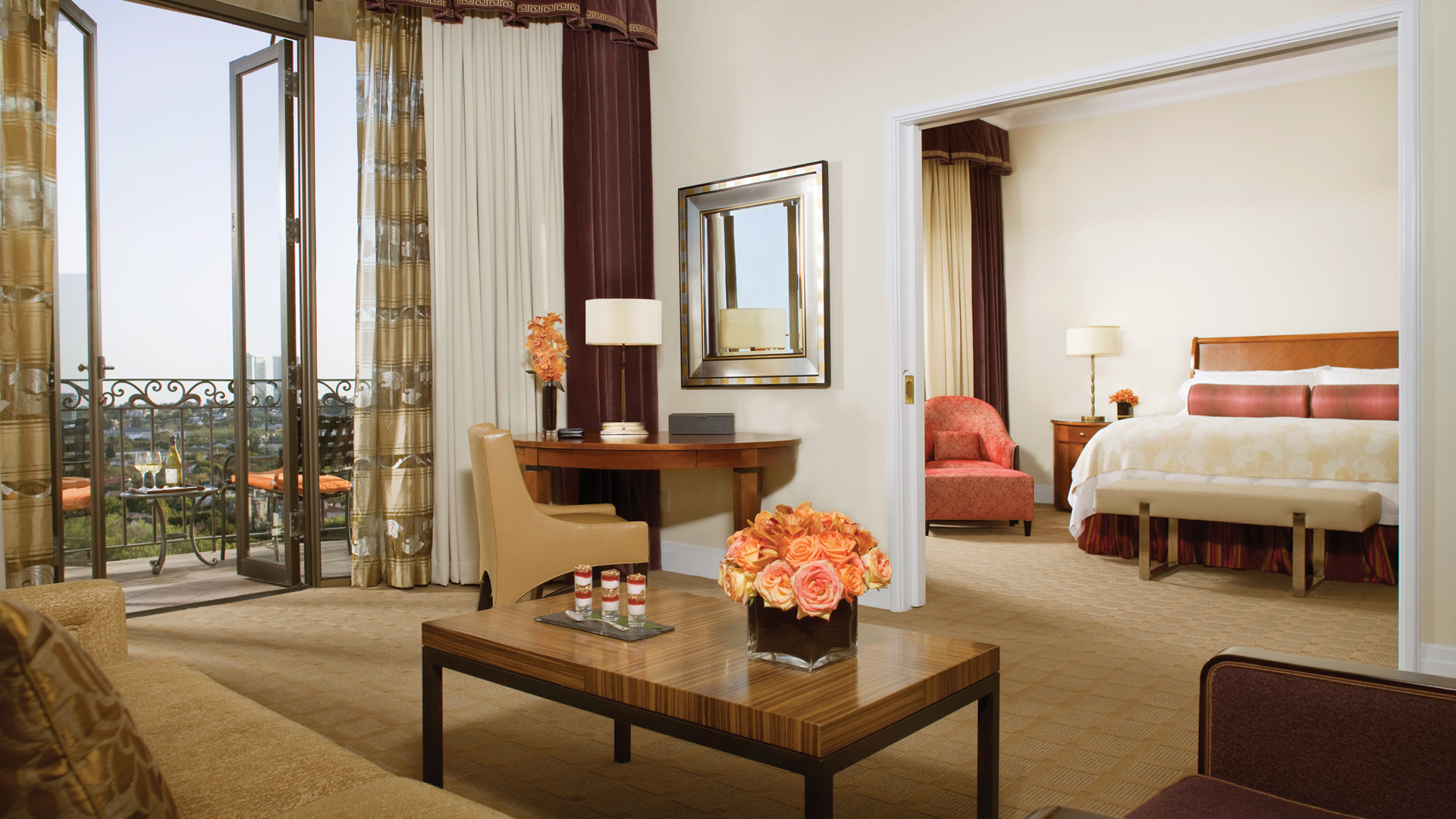  USA, Luxury California Holiday, Beverly Wilshire Hotel, One Bedroom Suite Beverly Wing