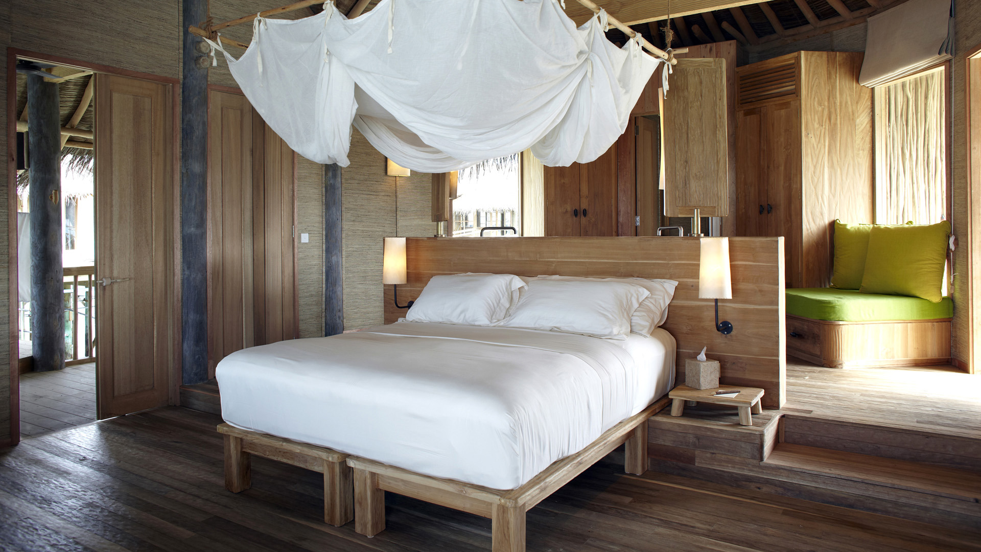 Indian Ocean, Maldives, Six Senses Laamu, Water villa bedroom