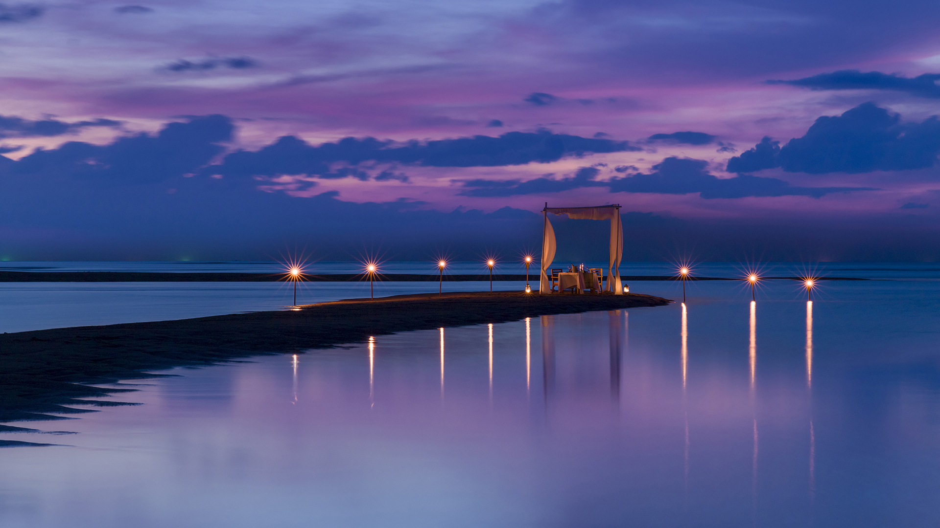 Worldwide, Thailand, The Sarojin, Shipwrecked in Style private dining