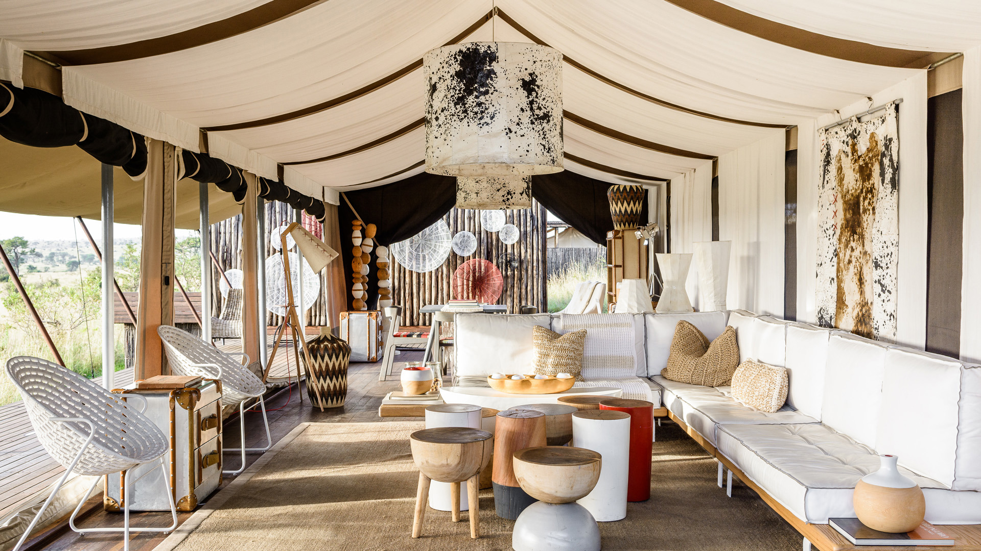 Africa, Tanzania, Singita Mara River, Lounge