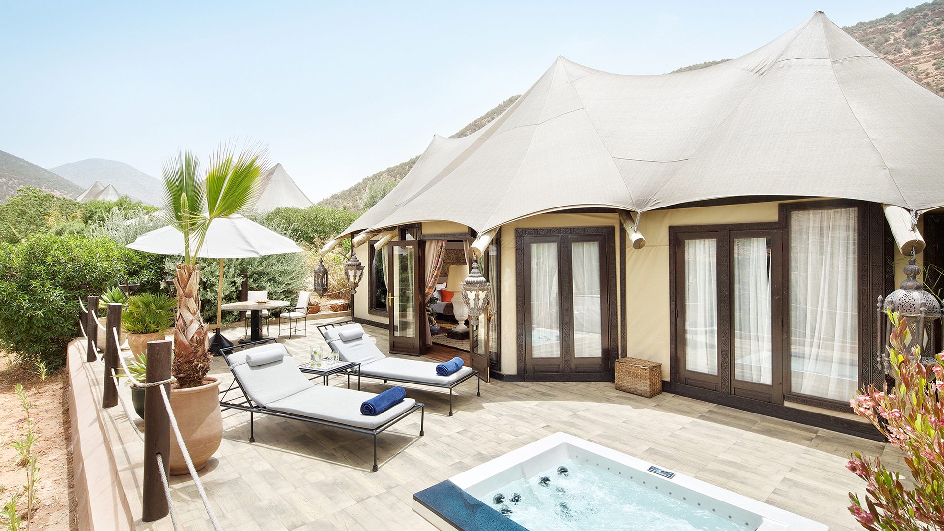 Europe & North Africa, Morocco, Kasbah Tamadot, Berber tent deck