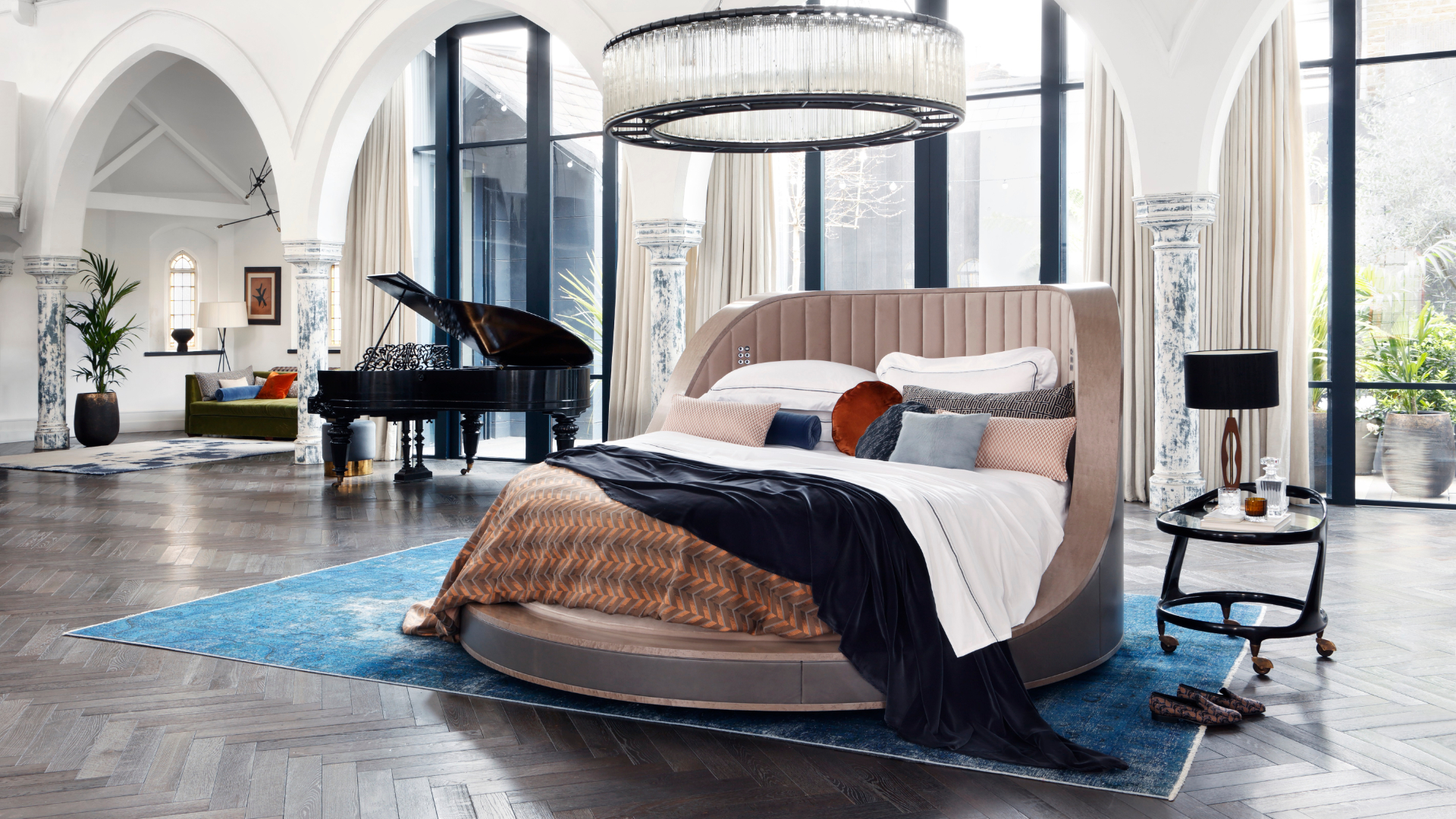 Luxury bedroom suite