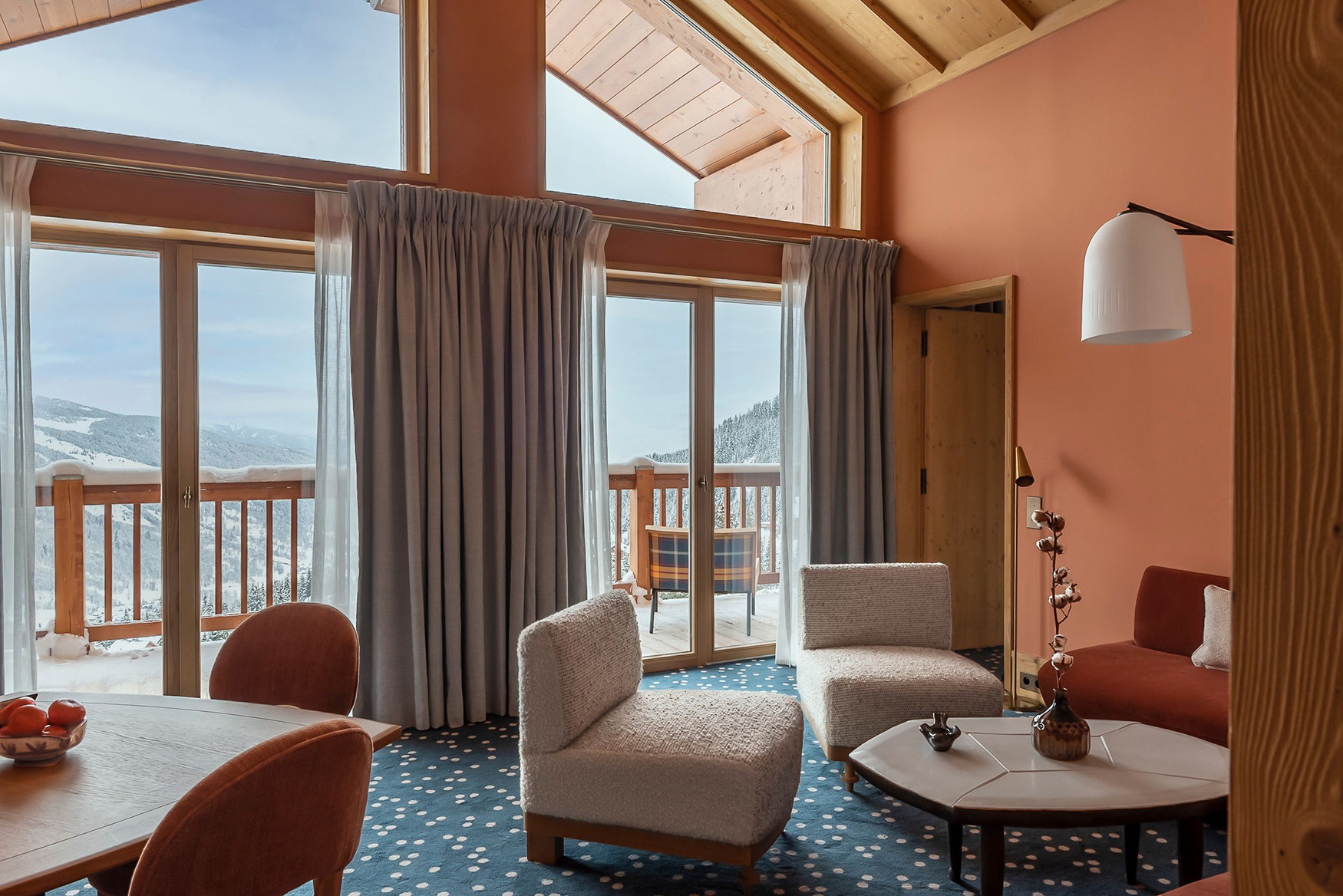 Ski & Snow, France, The Three Valleys, Meribel, Le Cou Cou, prestige suite 