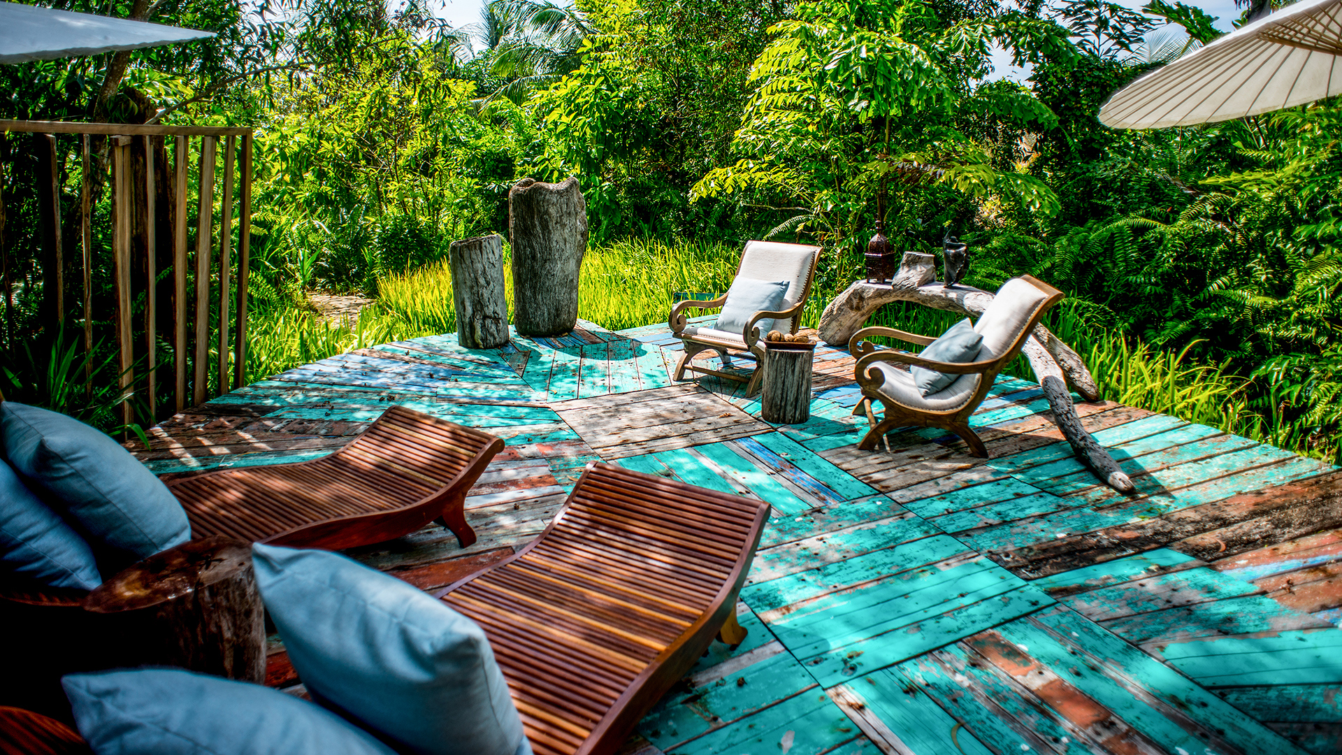  Worldwide, Cambodia, Song Saa Private Island, Outdoor spa lounge reception