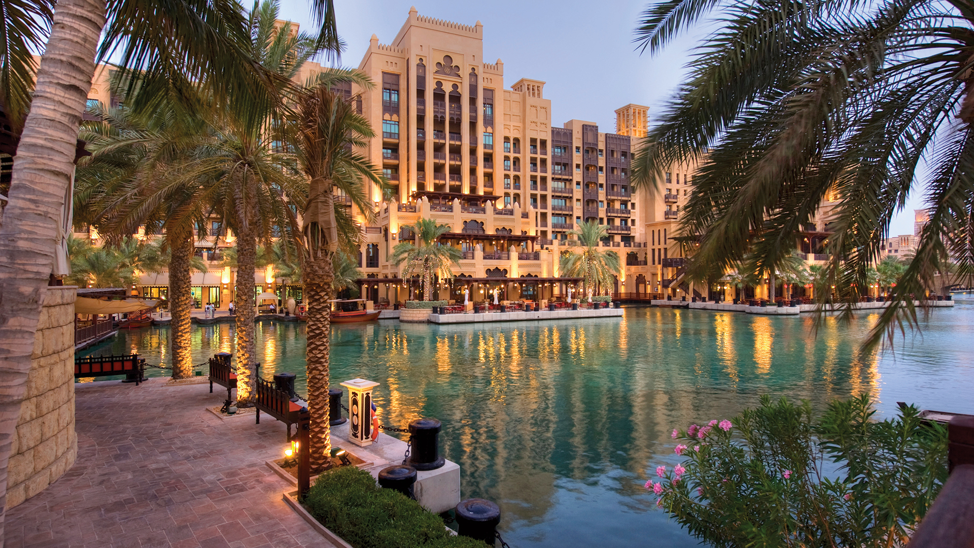 Indian Ocean, Arab Emirates, Dubai, Jumeirah Mina Al Salam, Waterways