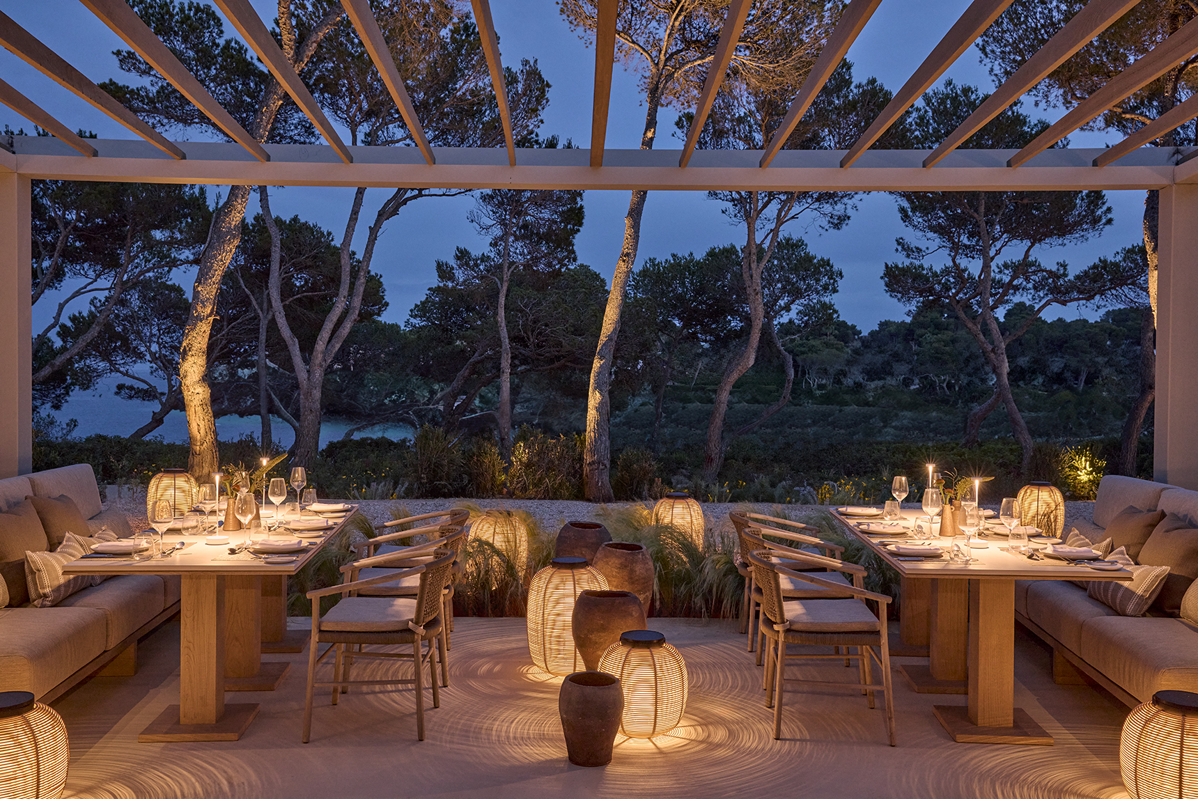 Europe, Spain, Mallorca, Ikos Porto Petro, Seasons restaurant 