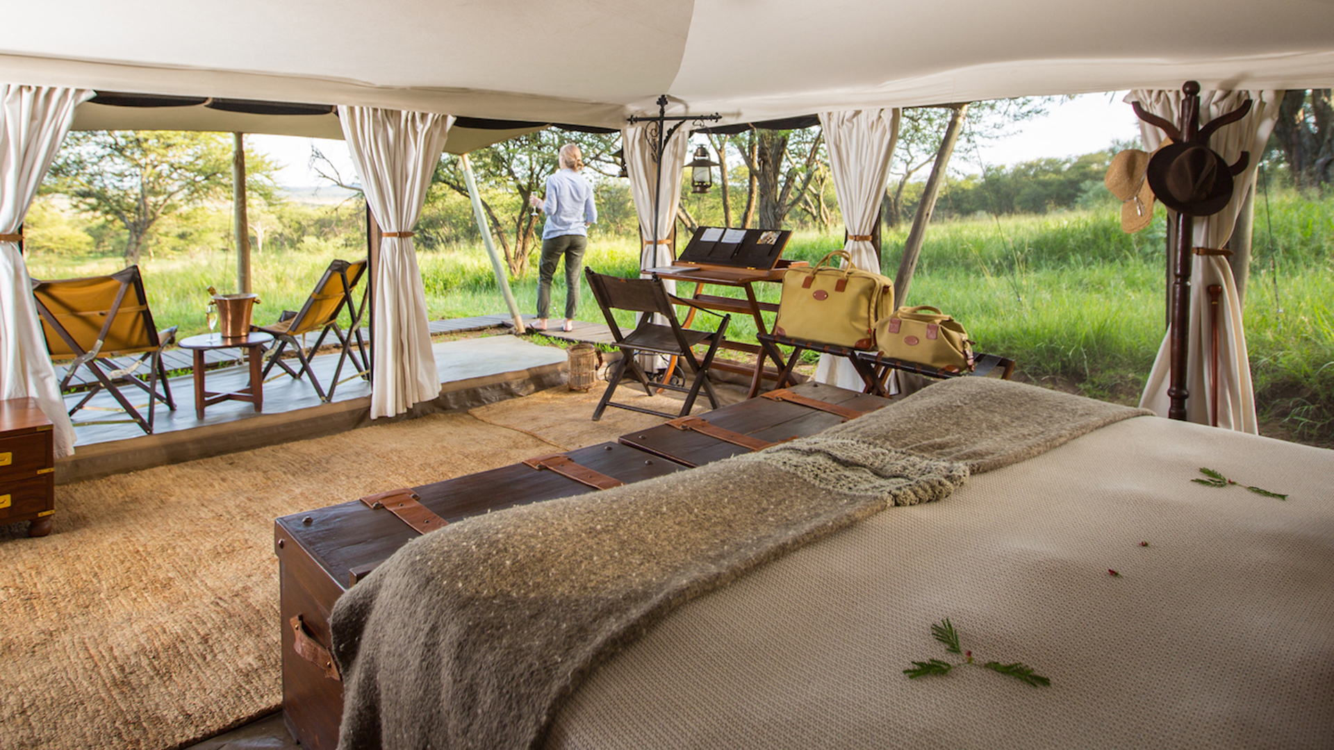 Africa, Luxury Tanzania Holidays, Serengeti Pioneer Camp, Tent Interior