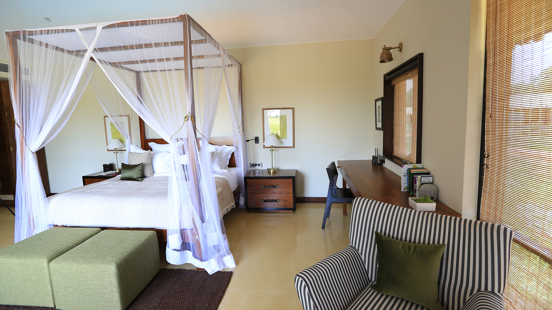  Worldwide, Sri Lanka, Water Garden Sigiriya, Deluxe Villa Bedroom