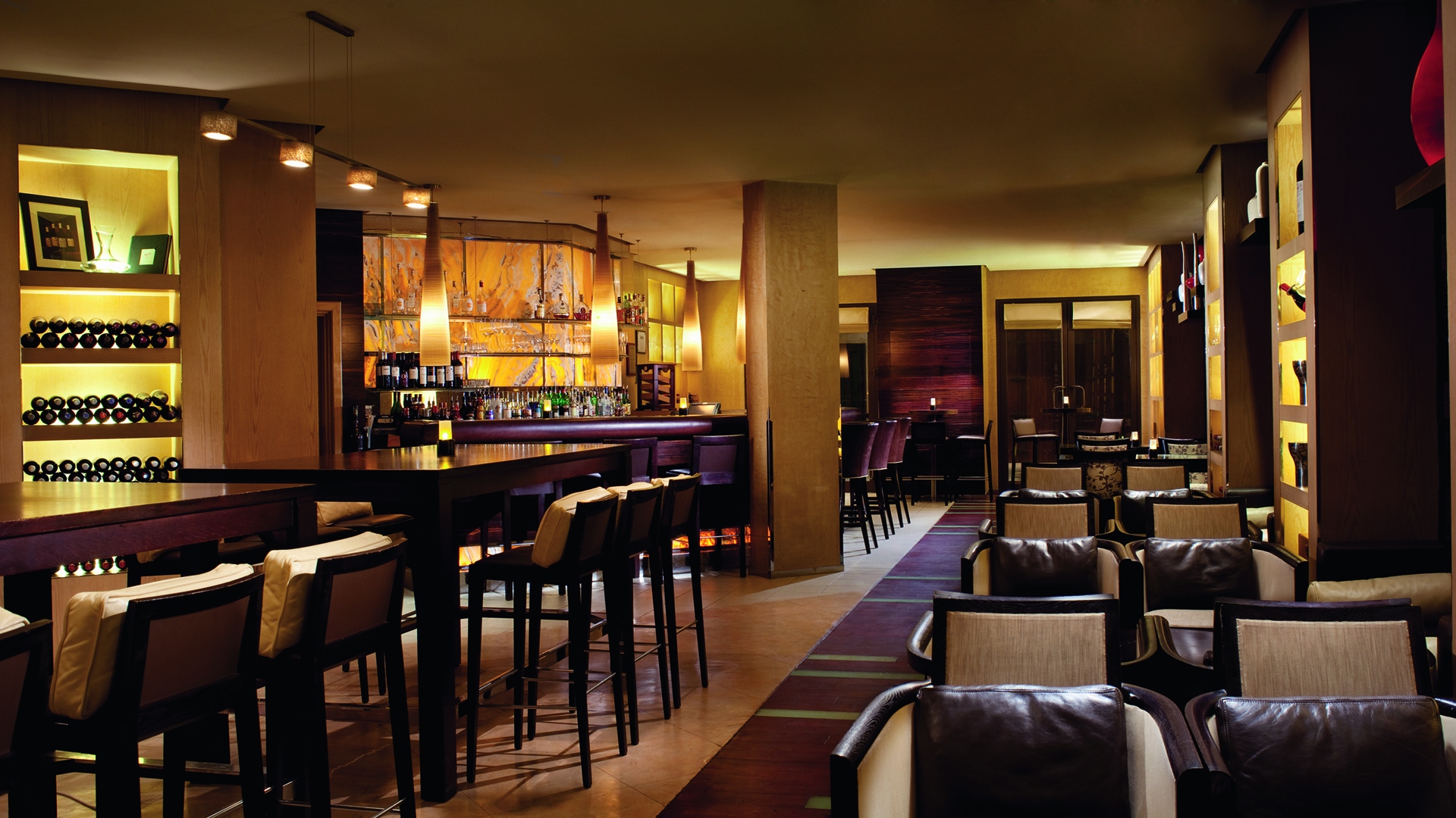 Indian Ocean, Arab Emirates, Dubai, Jumeirah Dar Al Masyaf, The Agency Restaurant