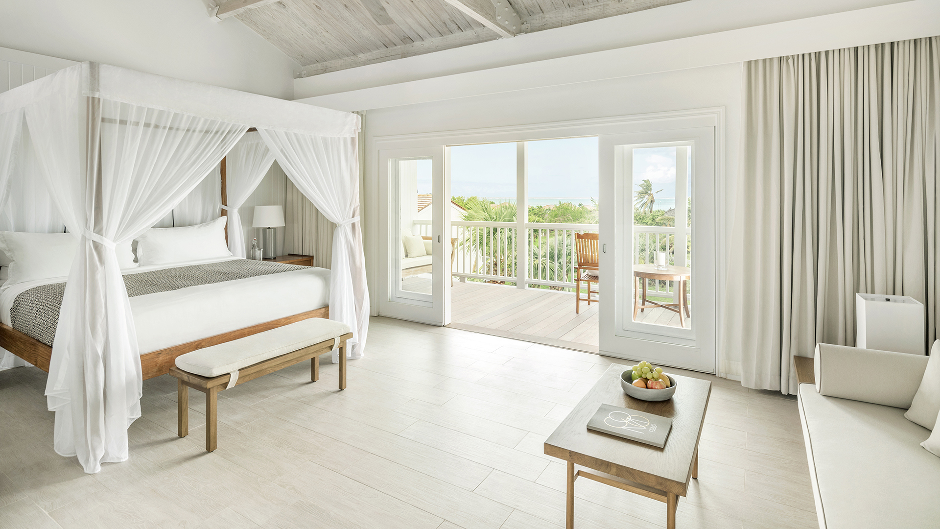 Caribbean, Turks & caicos, Parrot cay, Ocean Facing Suite